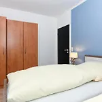 Haus Baerensuite * Эзенс