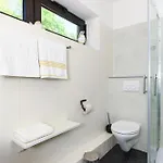Haus Baerensuite Апартаменты Эзенс